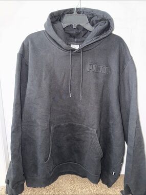 Puma Black Men's Pullover Hoodie with Embossed Logo